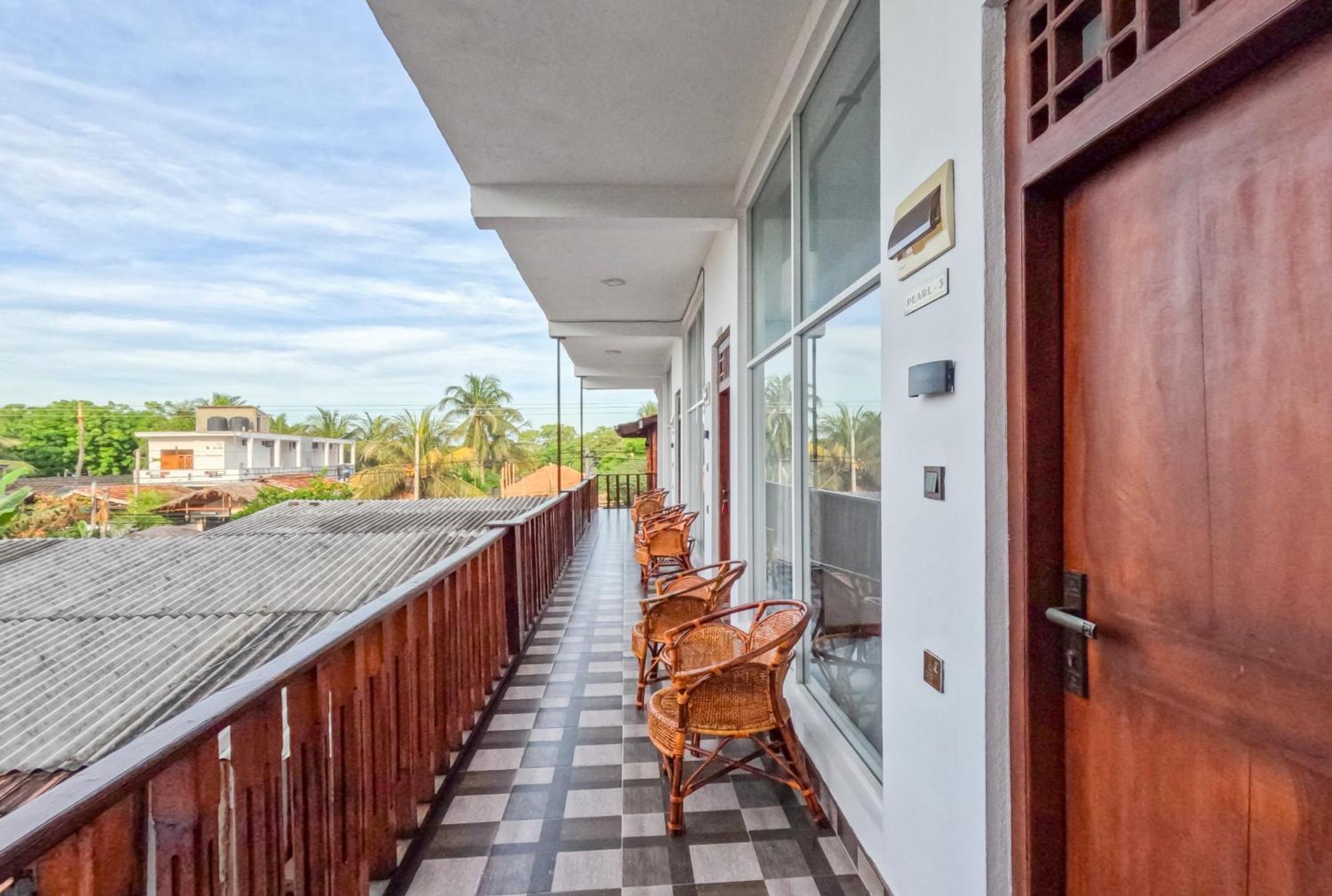 The Amora Arugam Bay Exterior photo
