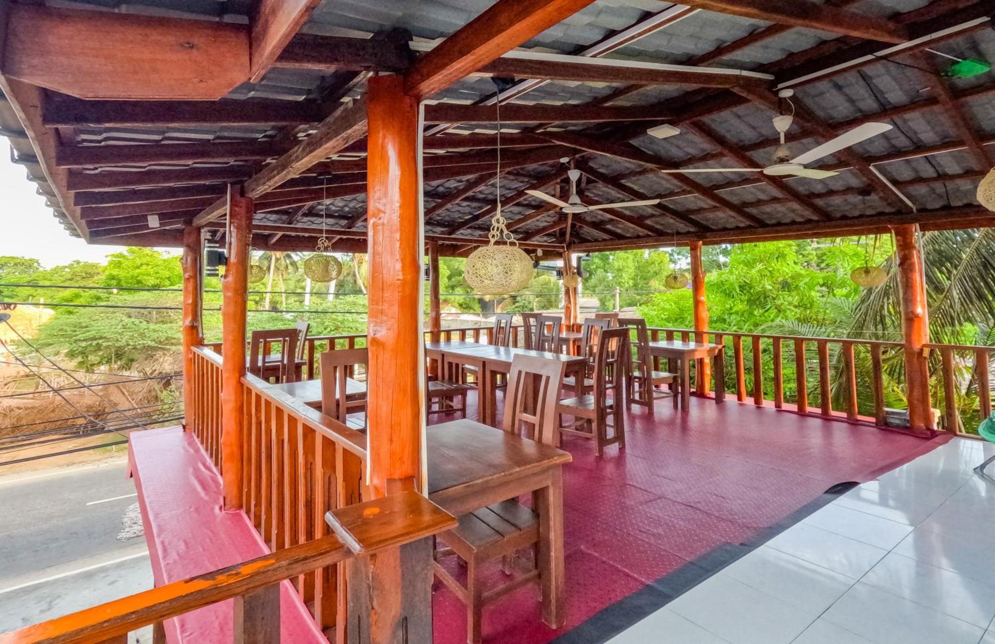 The Amora Arugam Bay Exterior photo